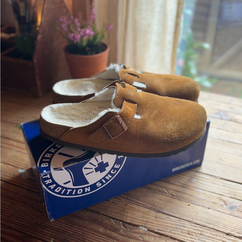 BIRKENSTOCK Shearling Boston Clogs in Mink Suede - Picture 3 of 12